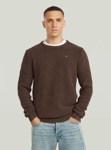 Prenda teñida de punto con estructura